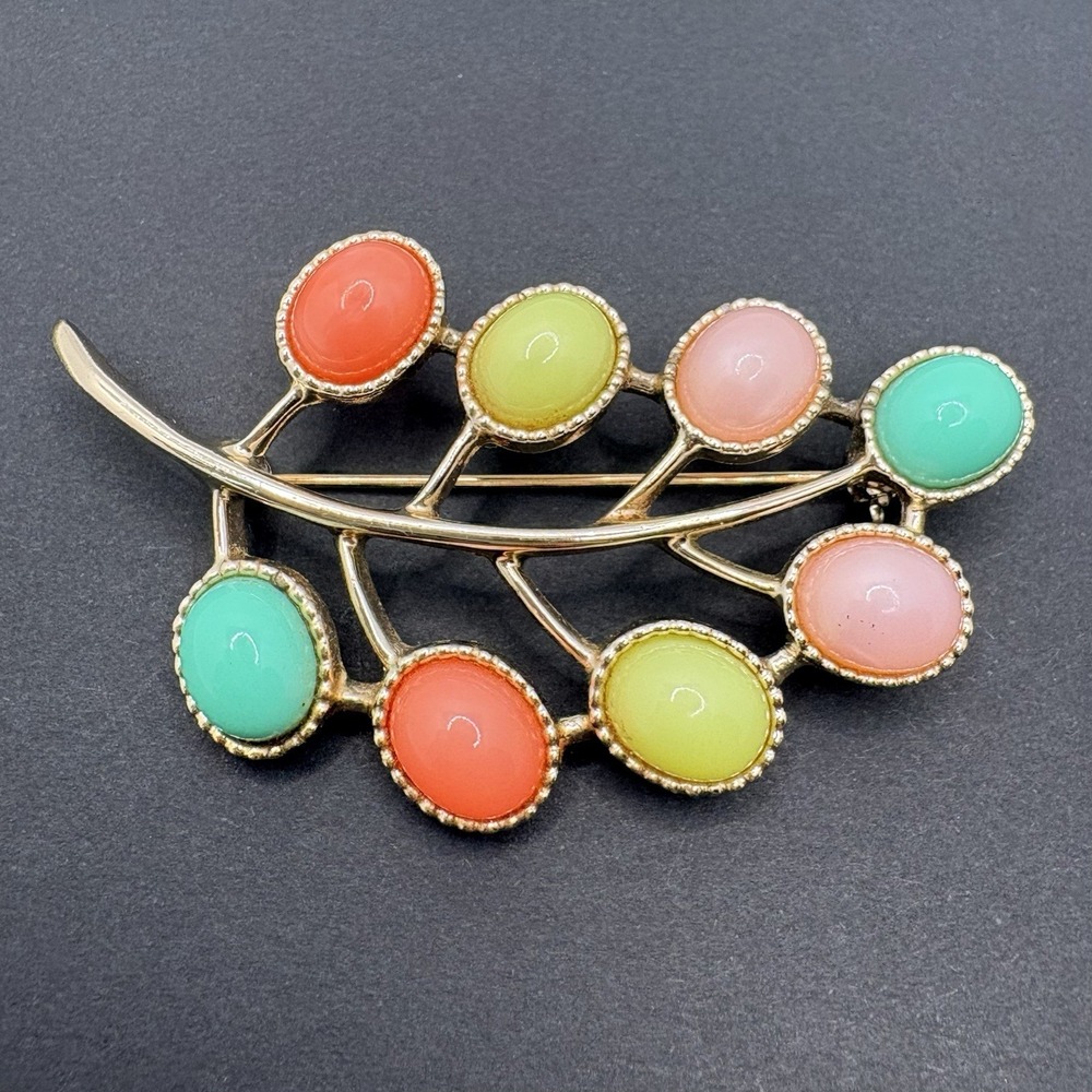 Vintage Sarah Coventry Candy Land 1973 Multicolor Pastel Cabochon Brooch